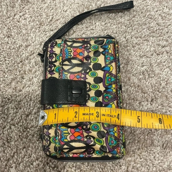 Sakroots wallet wristlet. - Picture 5 of 5